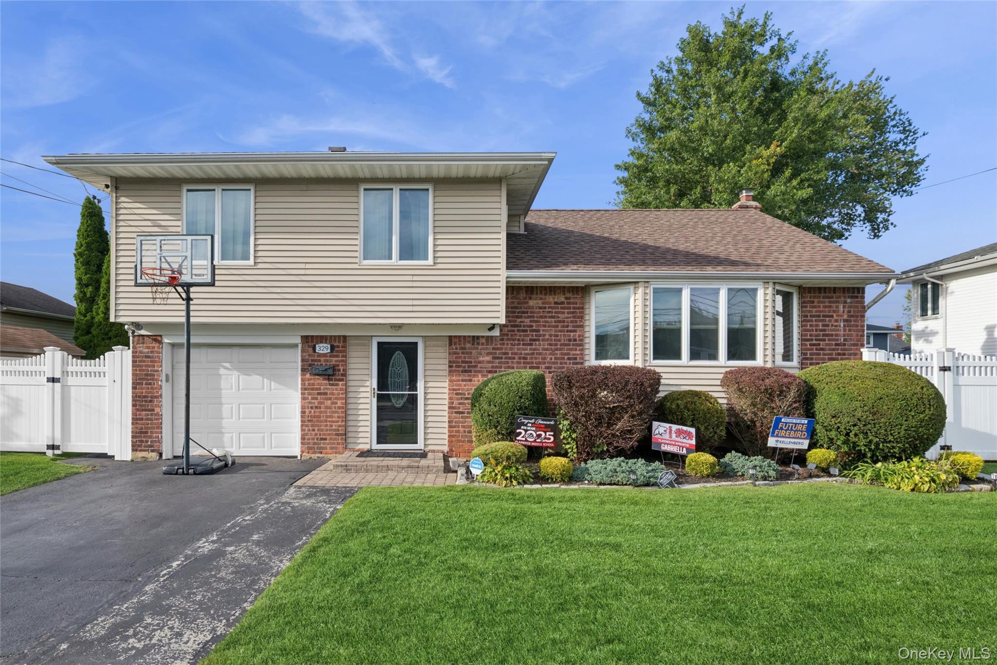 329 N Wyoming Avenue