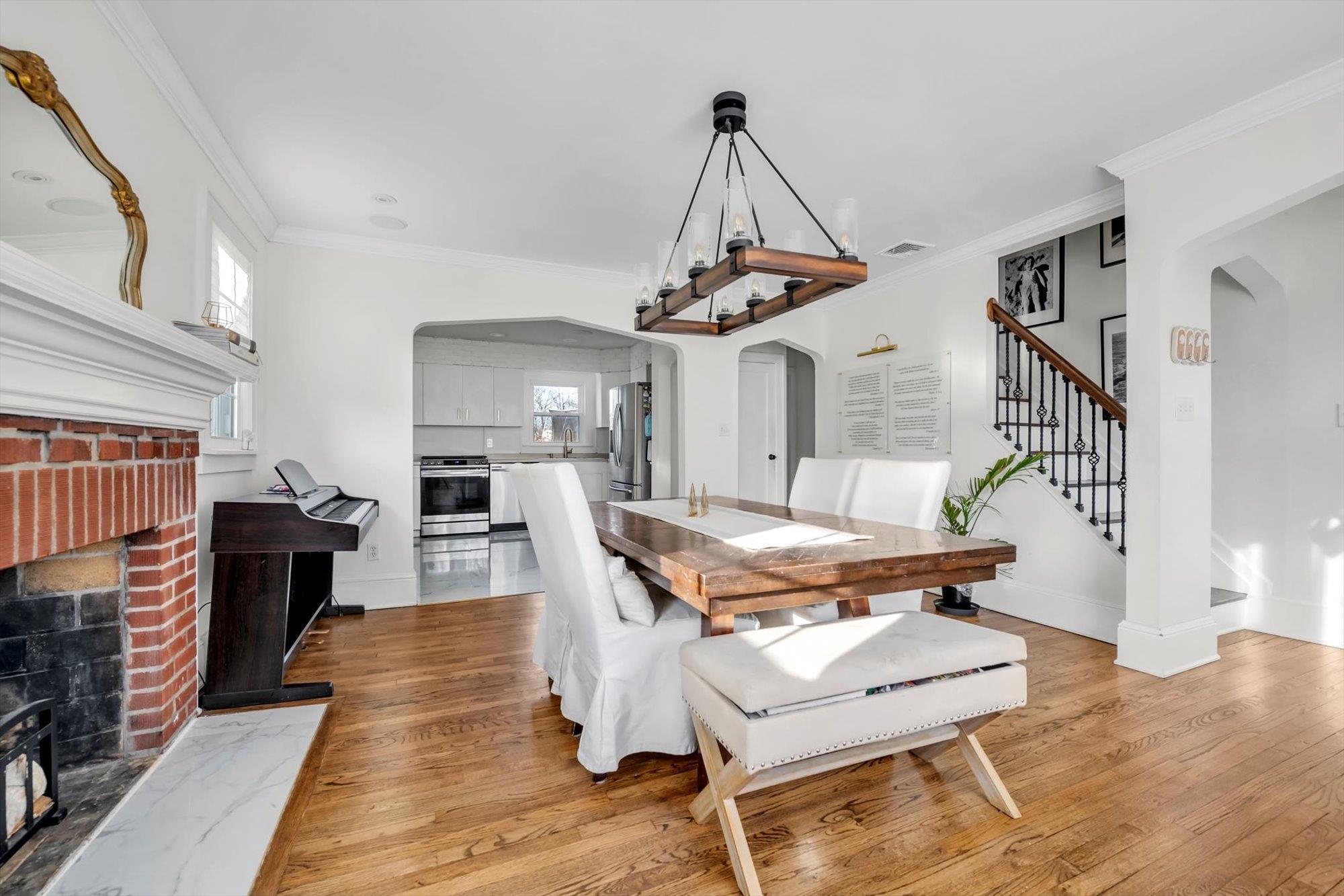 43 Foster Boulevard, North Babylon, New York image 3