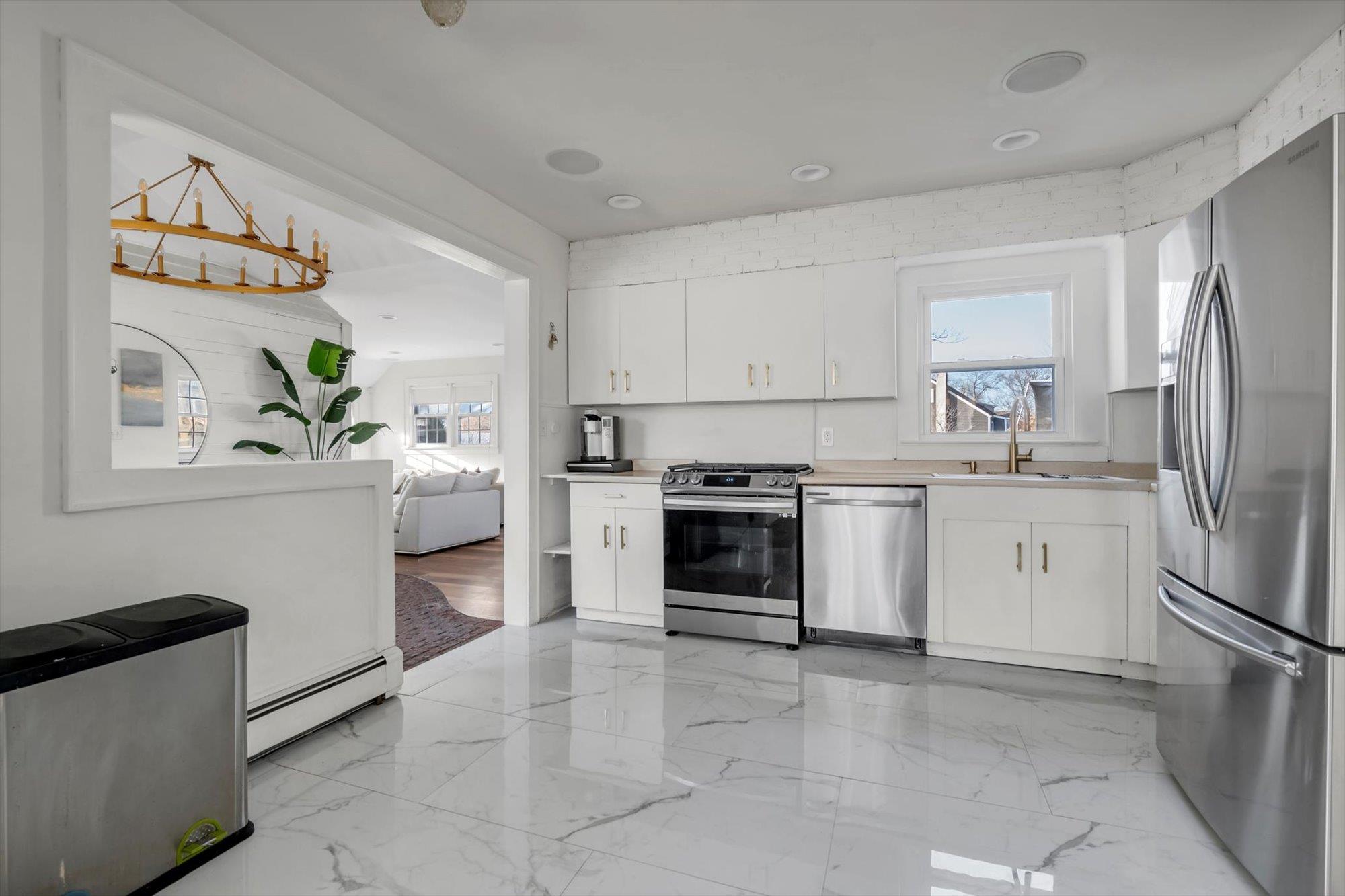 43 Foster Boulevard, North Babylon, New York image 5