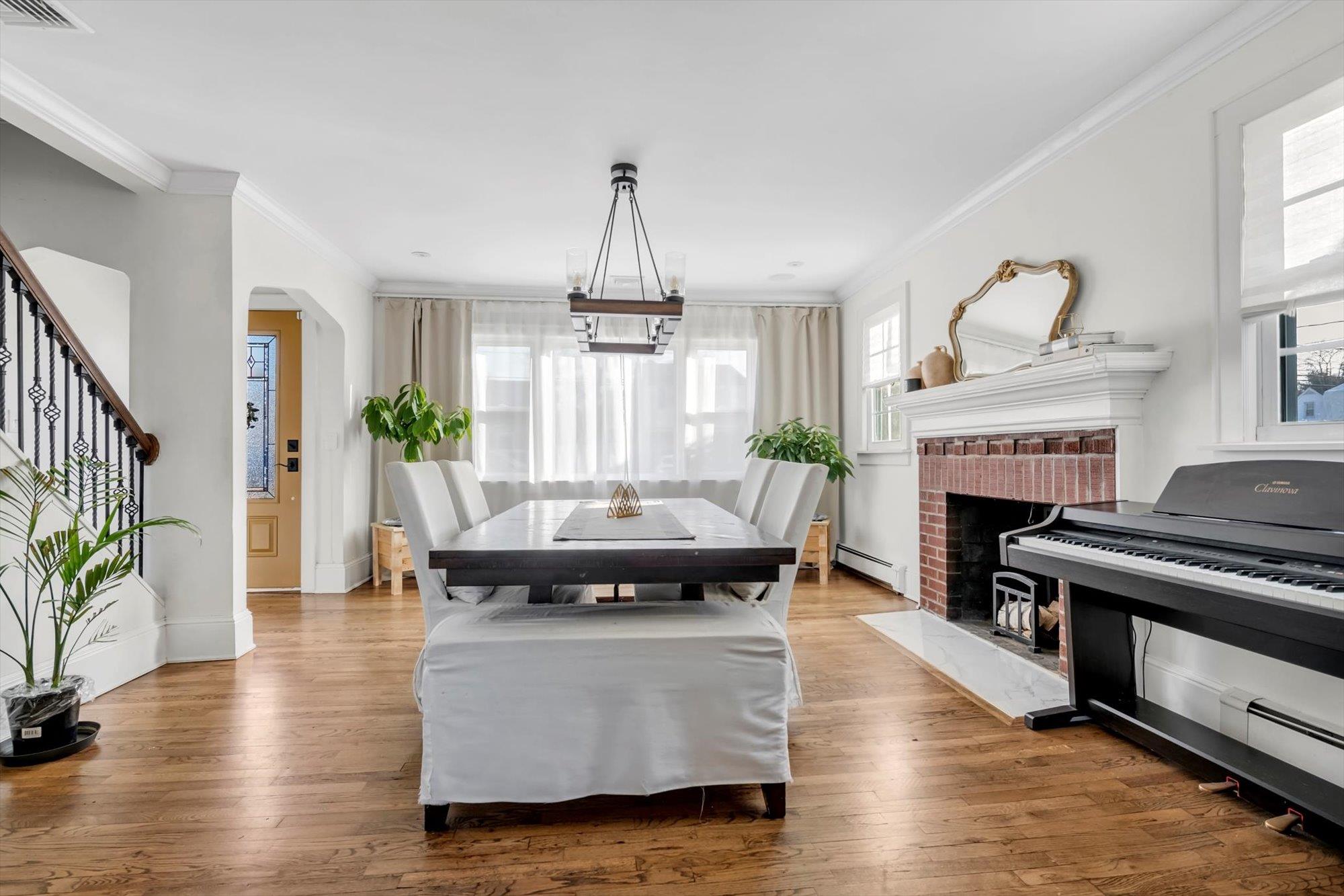 43 Foster Boulevard, North Babylon, New York image 2