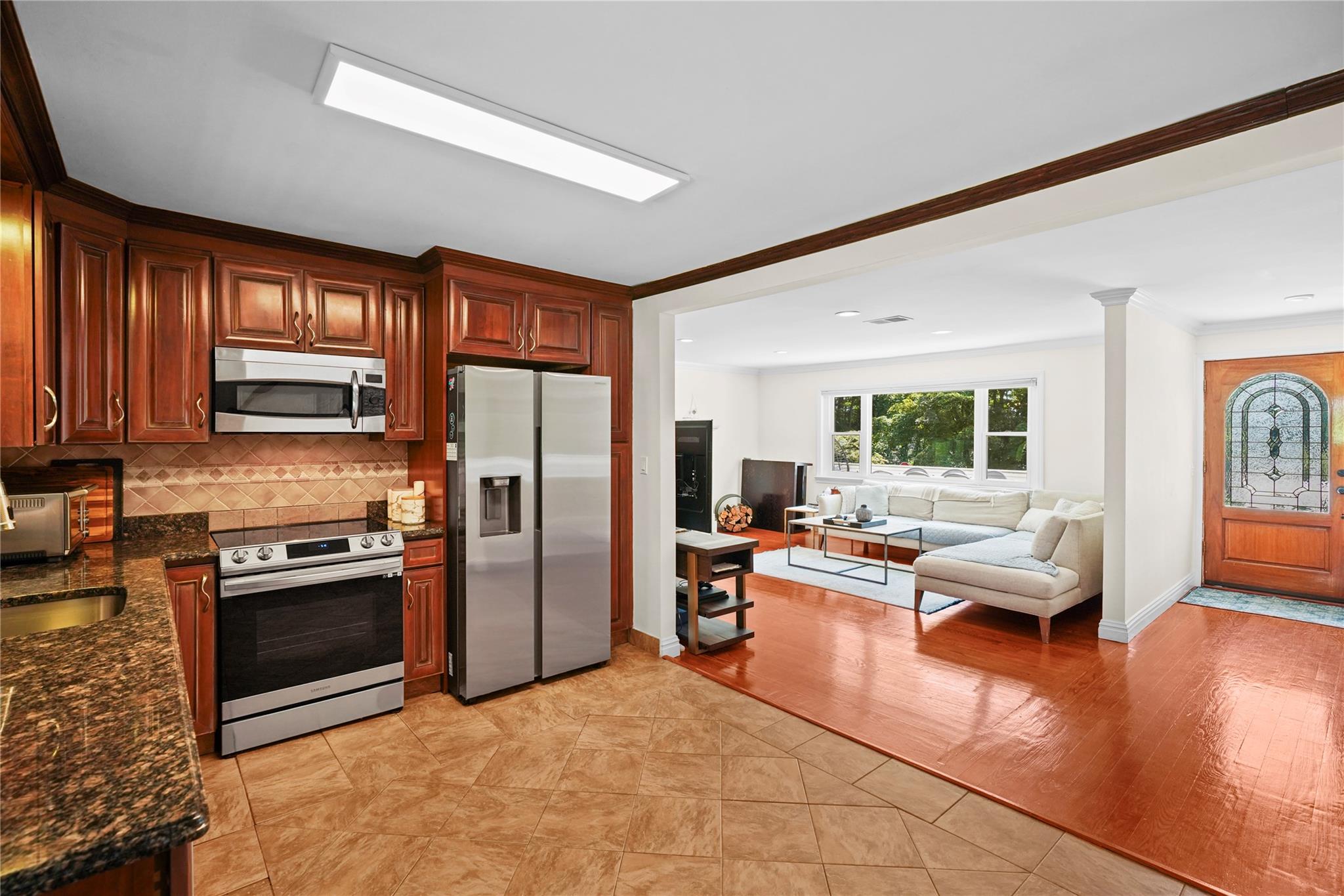 4 Hickory Drive