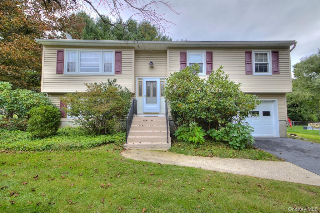 Photo of 50 Lincoln Road, Monroe, NY 10950 (MLS # 1056405)