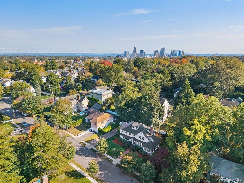 Photo of 20 Whitfield Terrace, New Rochelle, NY 10801 (MLS # 1055171)
