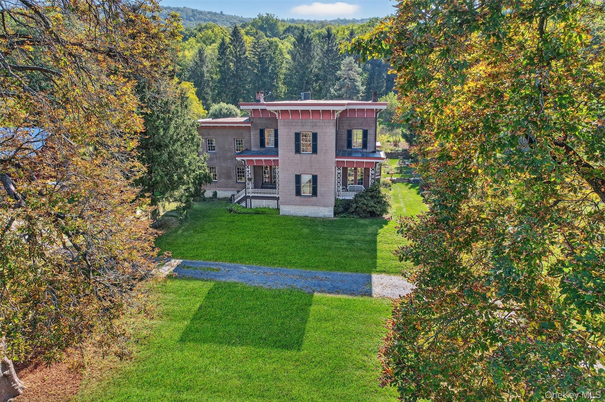 96 Bellvale Lakes Road