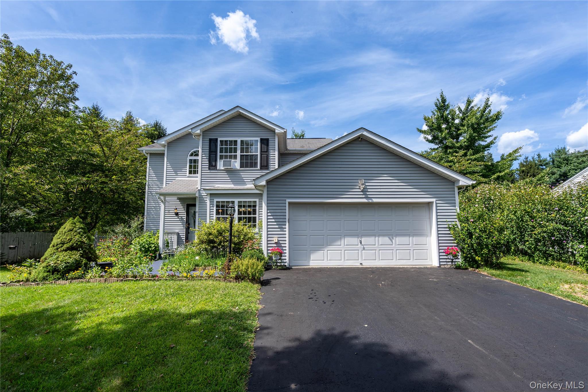 7 Pearlbush Ln