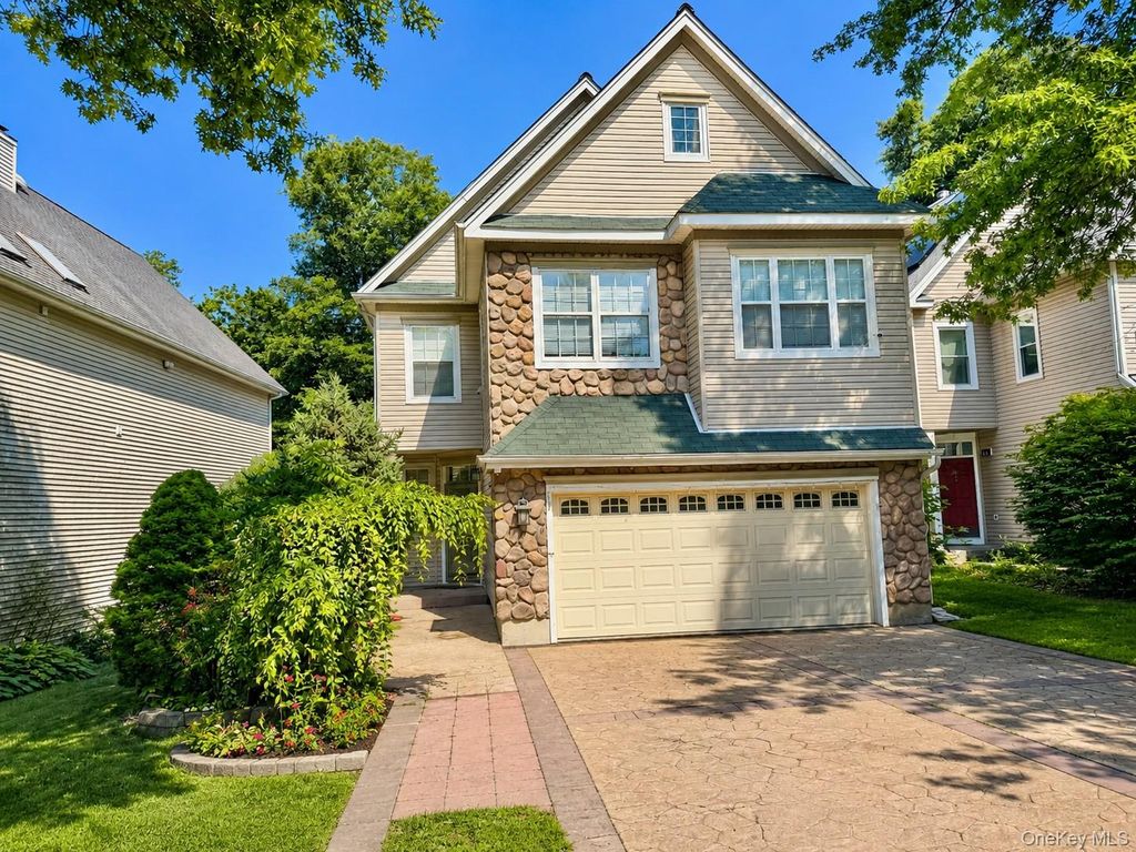 Photo of 182 Benefield Boulevard, Peekskill, NY 10566 (MLS # 1031347)