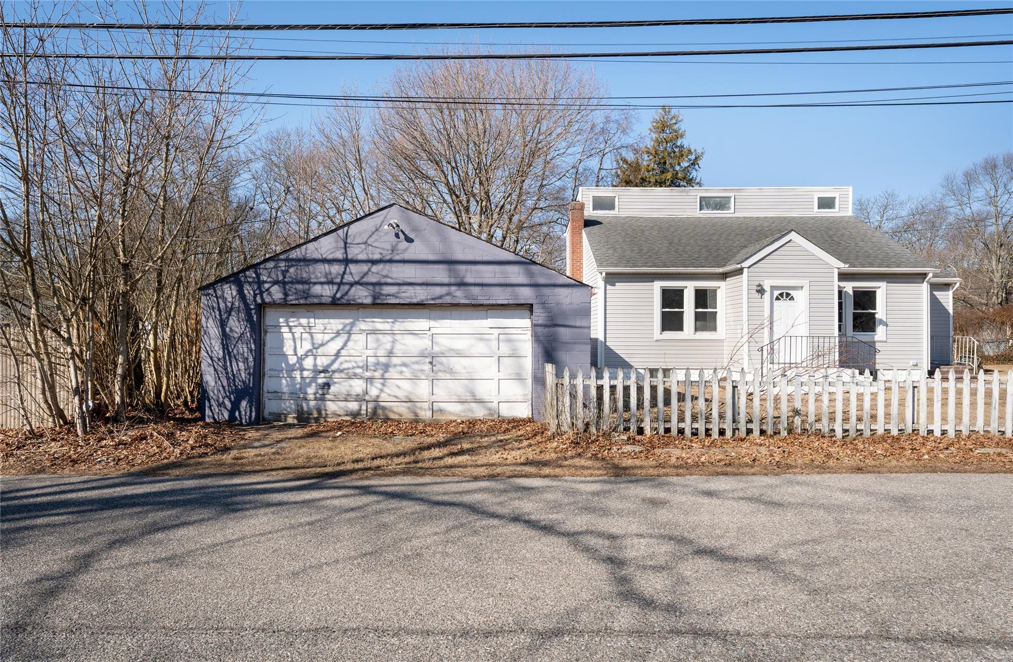 200 Maywood Drive, Mastic Beach, New York image 5