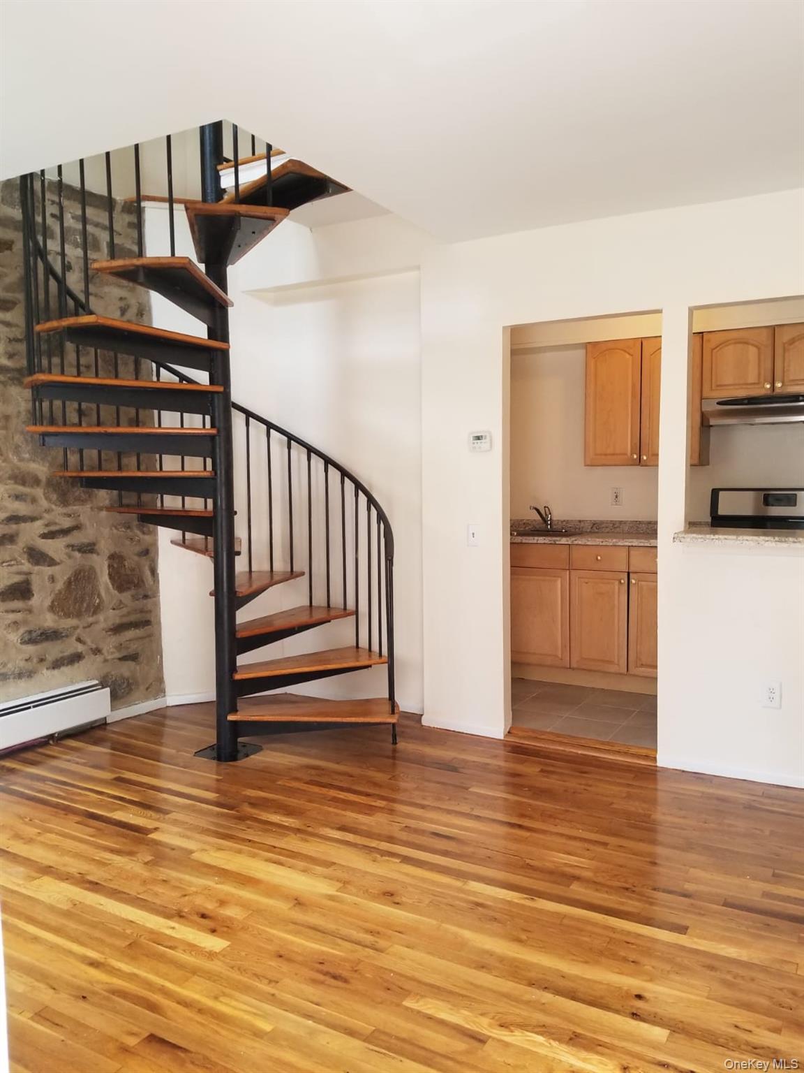 645 Locust Street 1