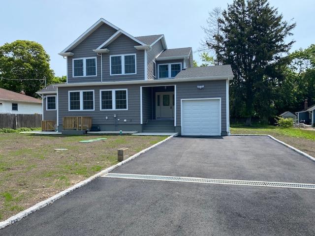 195 Union, East Patchogue, New York image 2