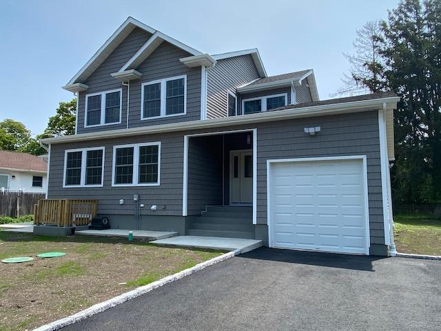 195 Union, East Patchogue, New York image 1