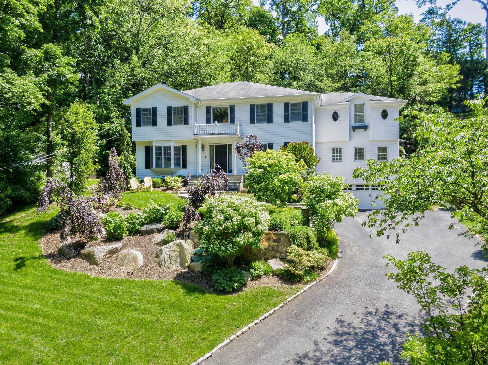 70A Davis Road, Port Washington, New York image 1