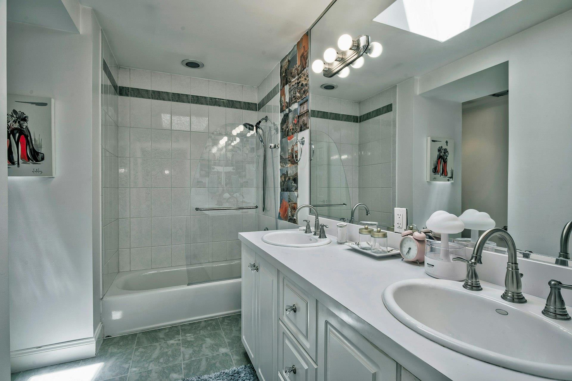 70A Davis Road, Port Washington, New York image 31