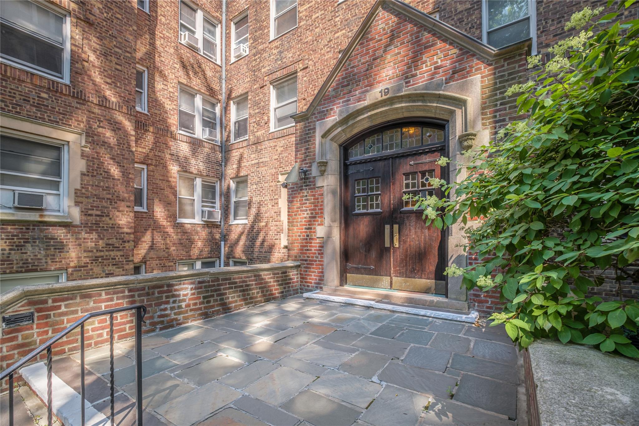 19 William Street #3G, Mount Vernon, New York image 2