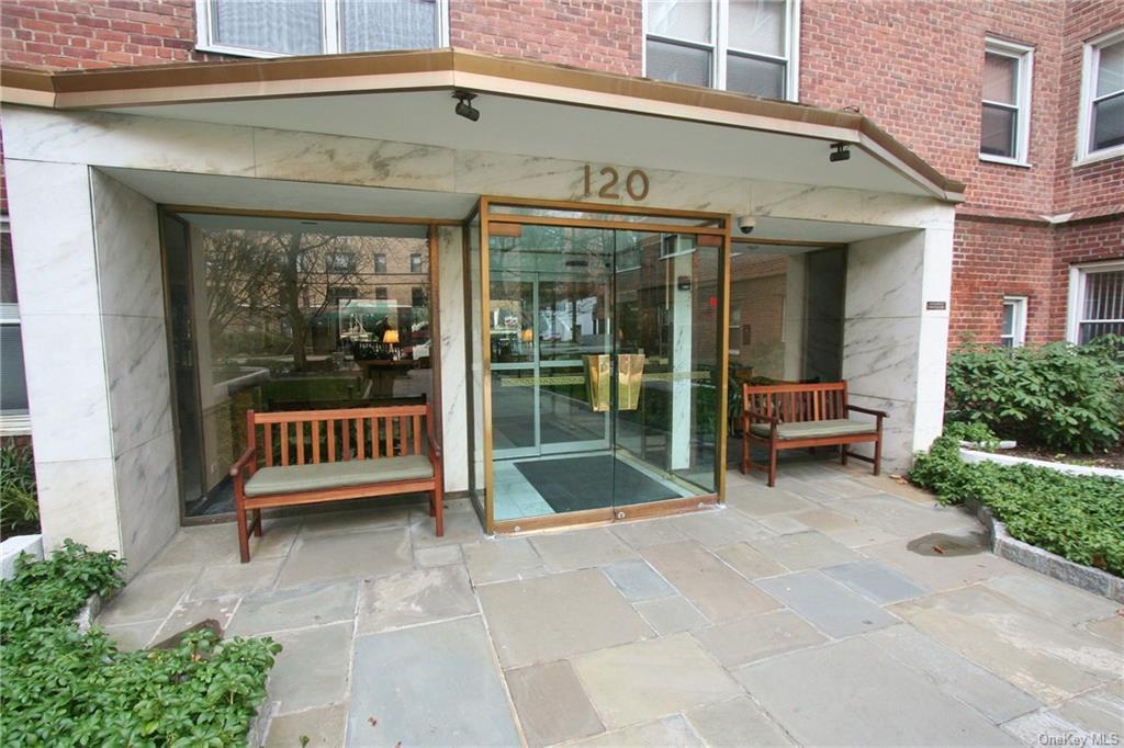 120 E Hartsdale Avenue #5D, Hartsdale, New York image 1