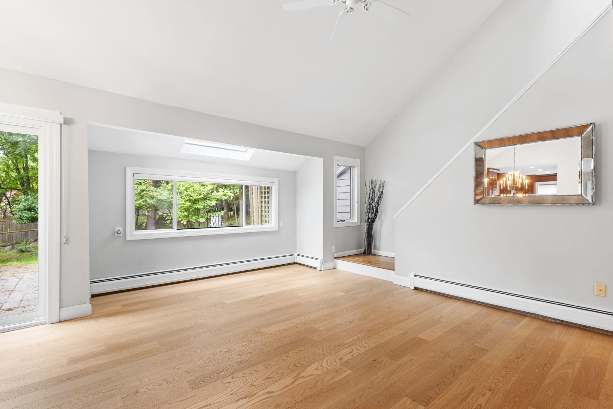 37 Hickory Hill Lane, Tappan, New York image 9