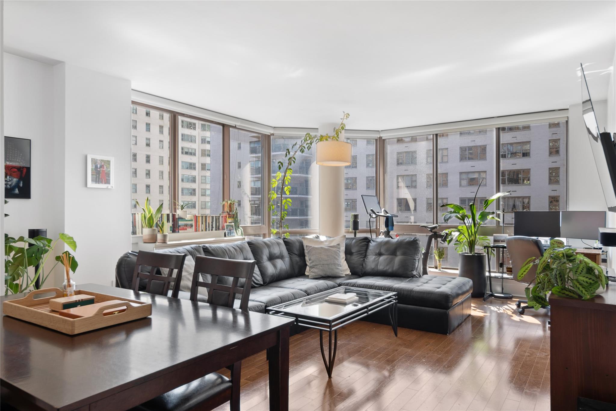 300 E 64th Street 9D