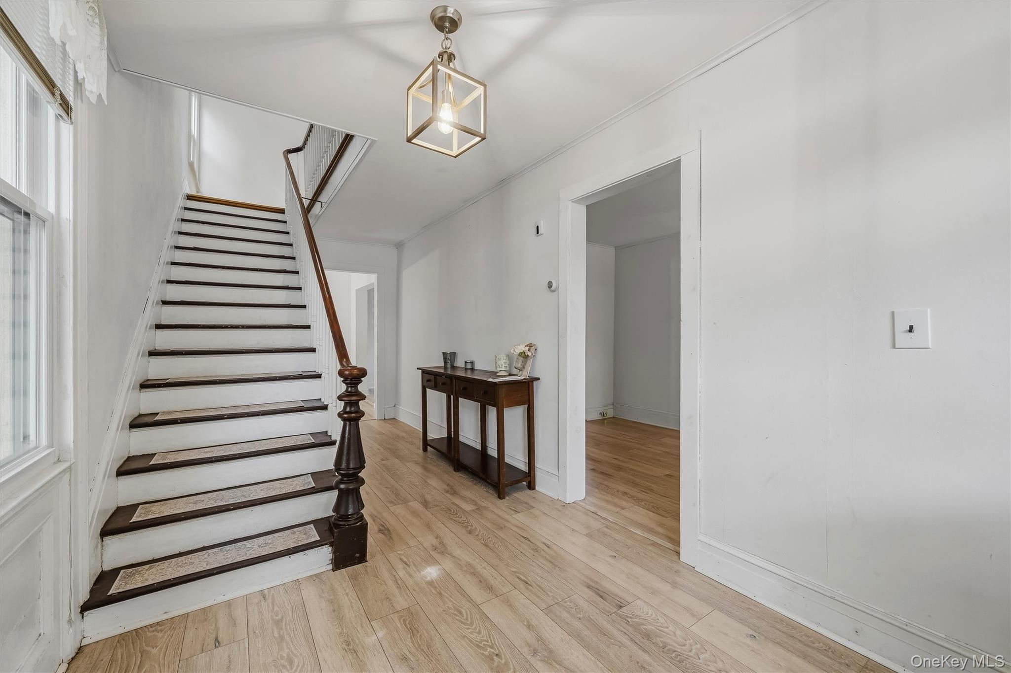 164 Greenwich Avenue