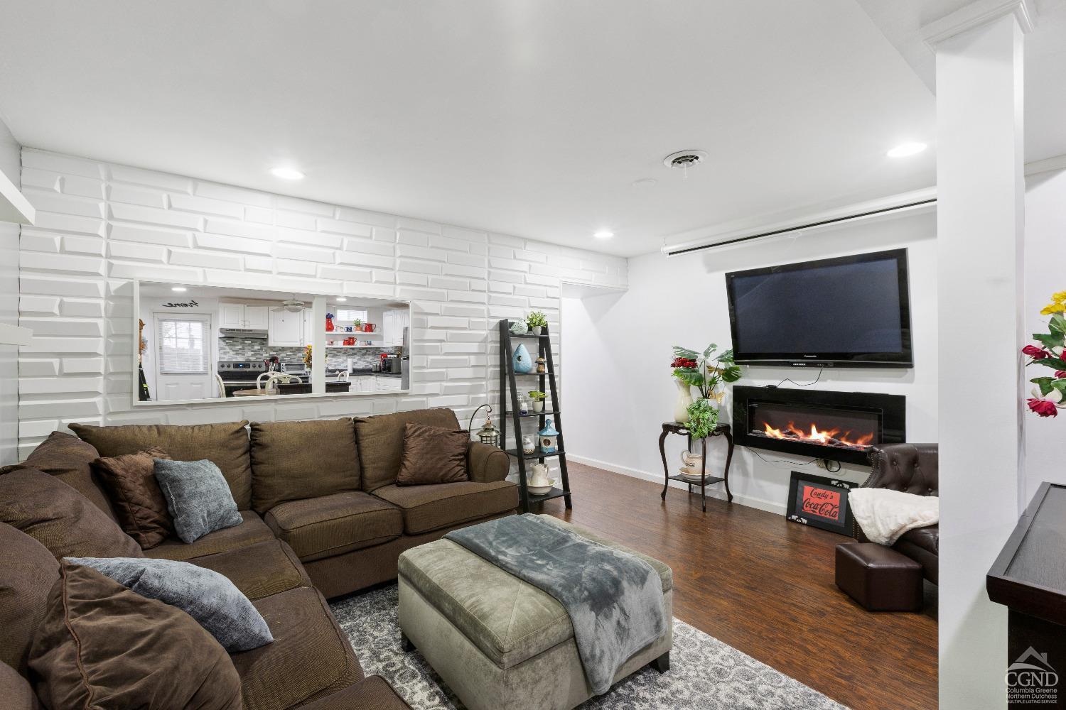 67 Latham Circle, Saugerties, New York image 37