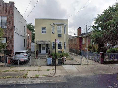 Photo of 21-51 48th Street, Astoria, NY 11105 (MLS # 980054)