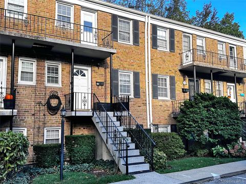 132 Texas Avenue Bronxville NY 10708
