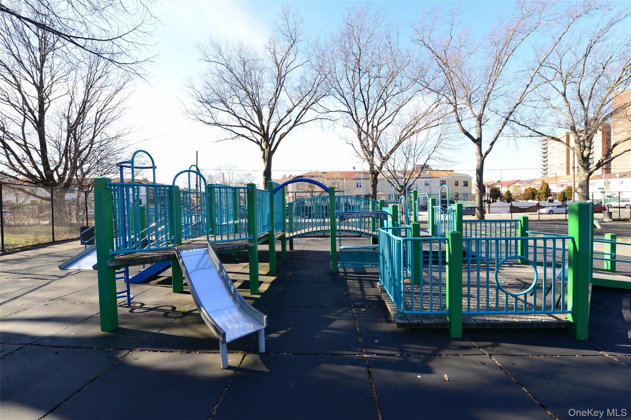 61-20 Grand Central Parkway C705