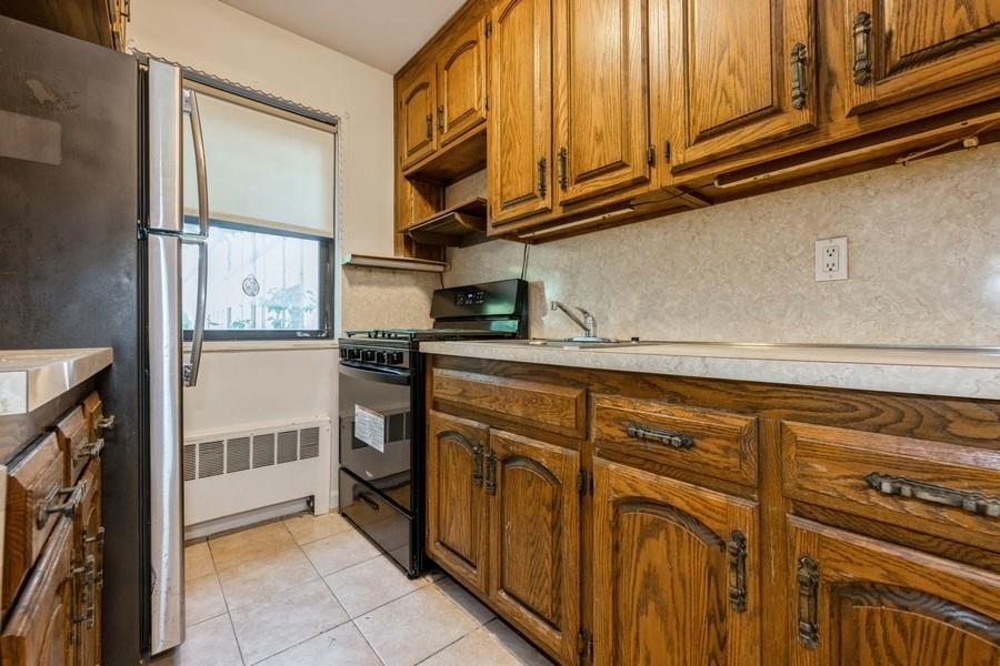 127 15th Street St #C-1, Garden City, New York image 9