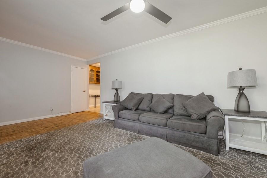 127 15th Street St #C-1, Garden City, New York image 7