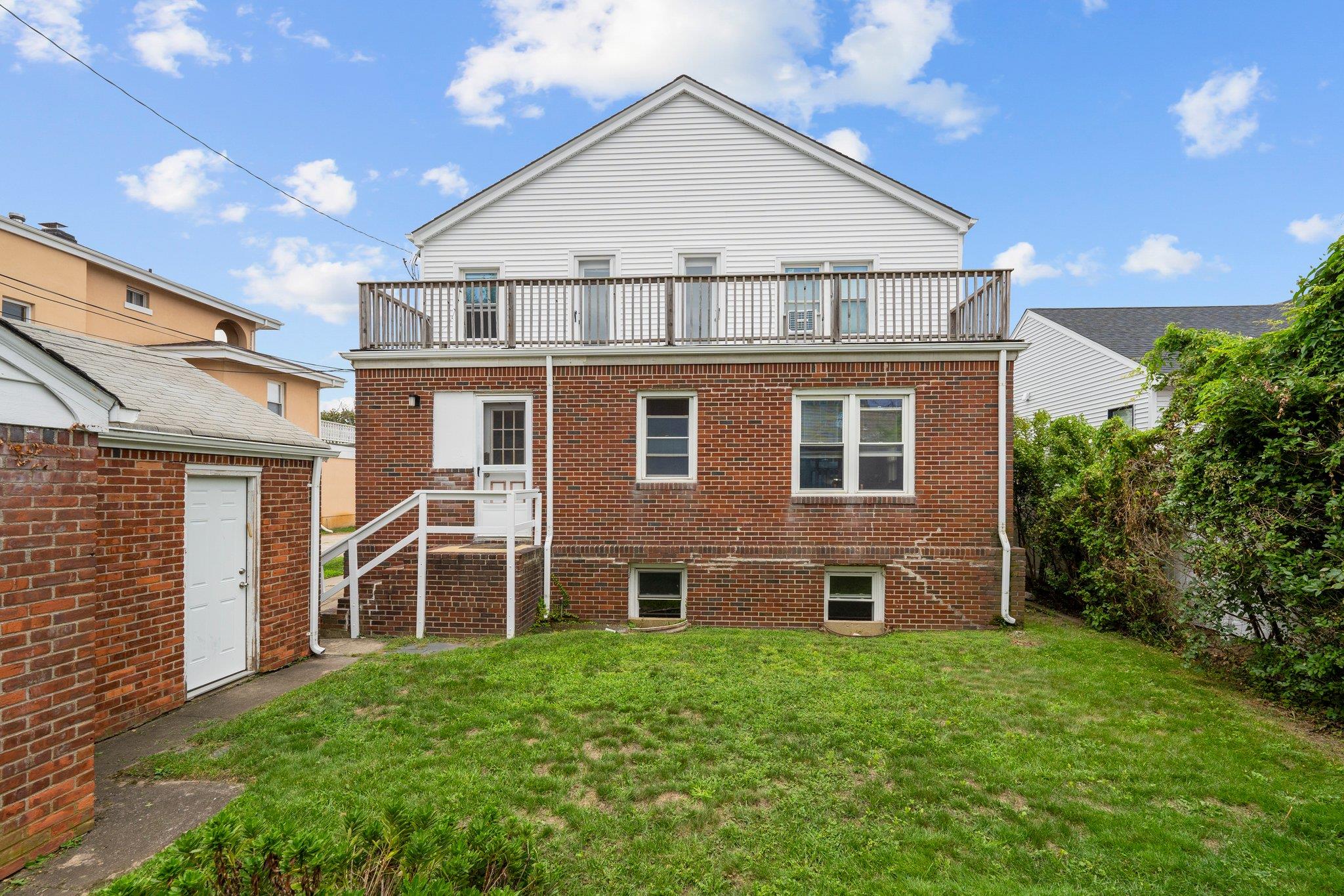 56 W Beech Street, Long Beach, New York image 9