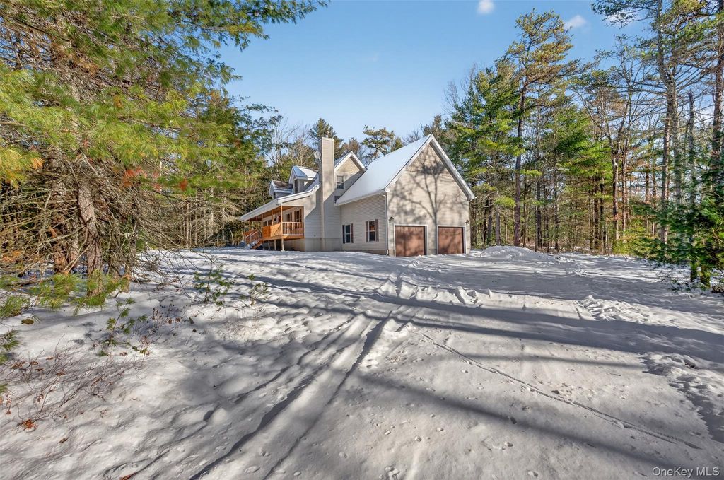 Photo of 131 Ozeriany Road, Glen Spey, NY 12719 (MLS # 943916)