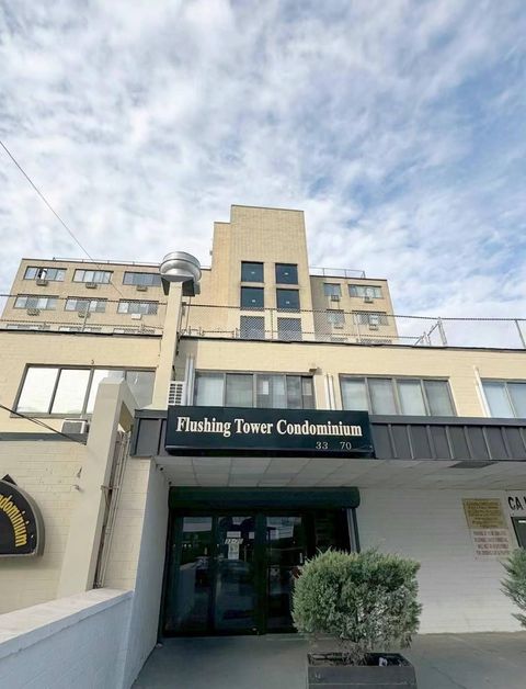 33-70 Prince Street 806 Flushing NY 11354