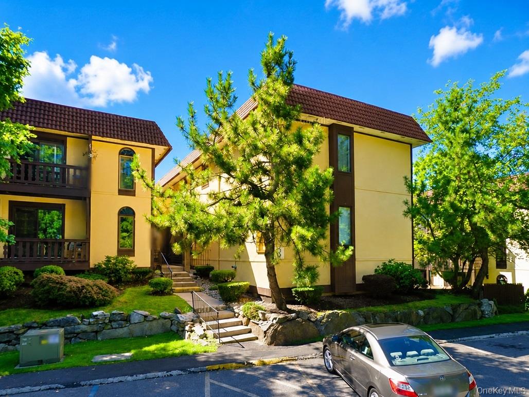 3 Granada Crescent 2