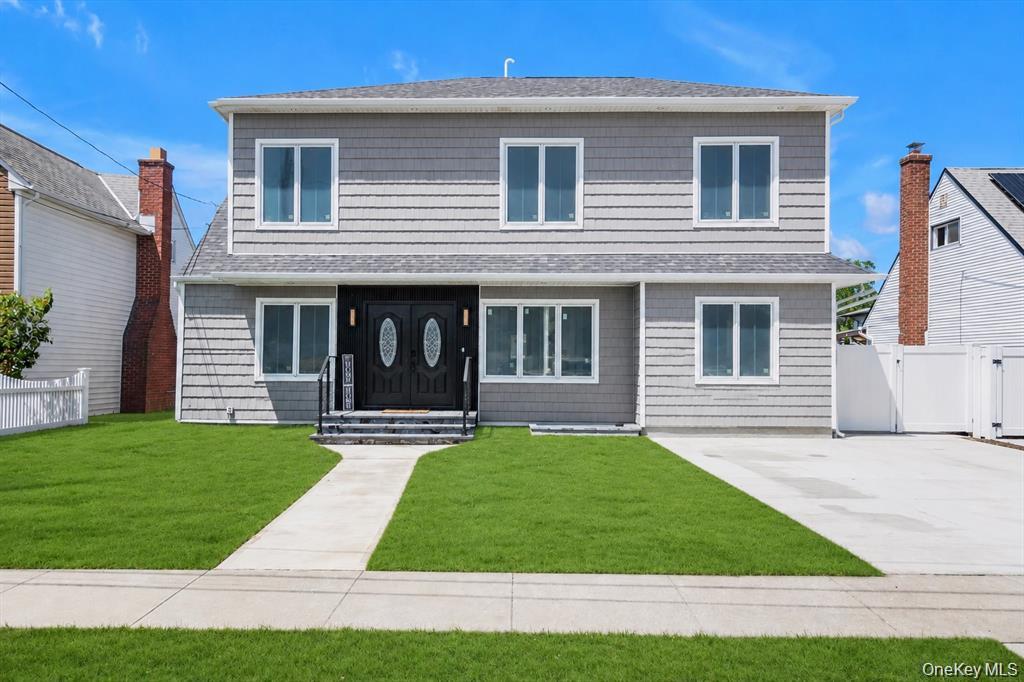 Photo of 22 Miller Circle, Hicksville, NY 11801 (MLS # 1052642)