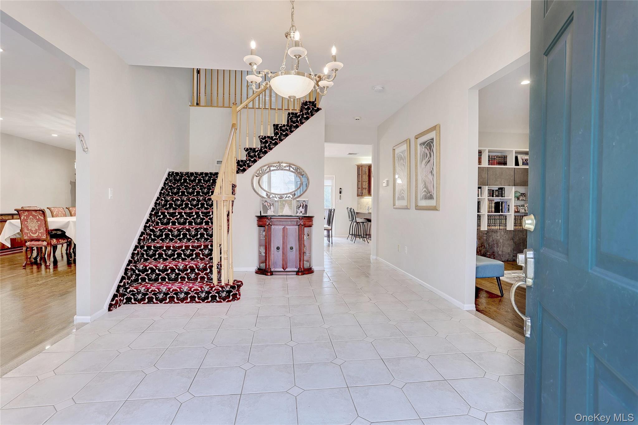 11 Mariner Way