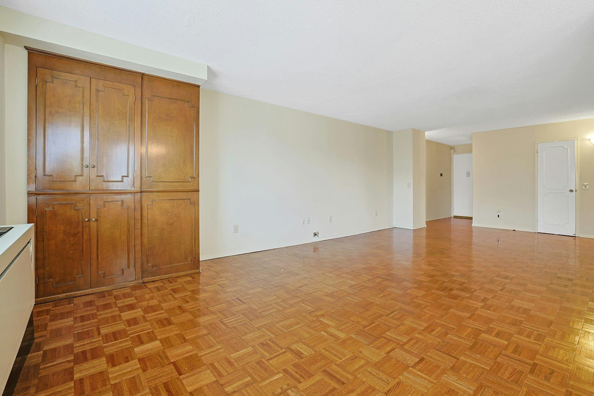 1270 North Avenue #3E, New Rochelle, New York image 8
