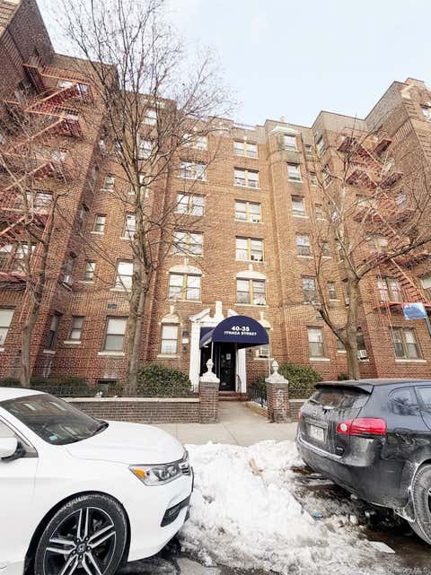 40-35 Ithaca Street Unit 3B, Elmhurst, NY 11373 - MLS#: 960652