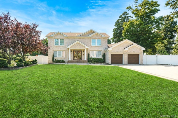20 MC CUE LN, BABYLON, NY 11702 - Image cebc36a576121b9bbc4e84ea58306ad5/1674302483