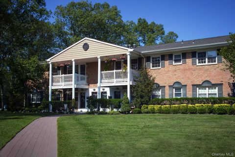 Photo of 111 College Road #05-L, Selden, NY 11784 (MLS # 951681)