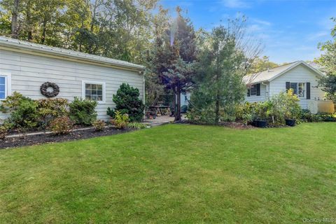 Photo of 48920 Route 25, Southold, NY 11971 (MLS # 927676)