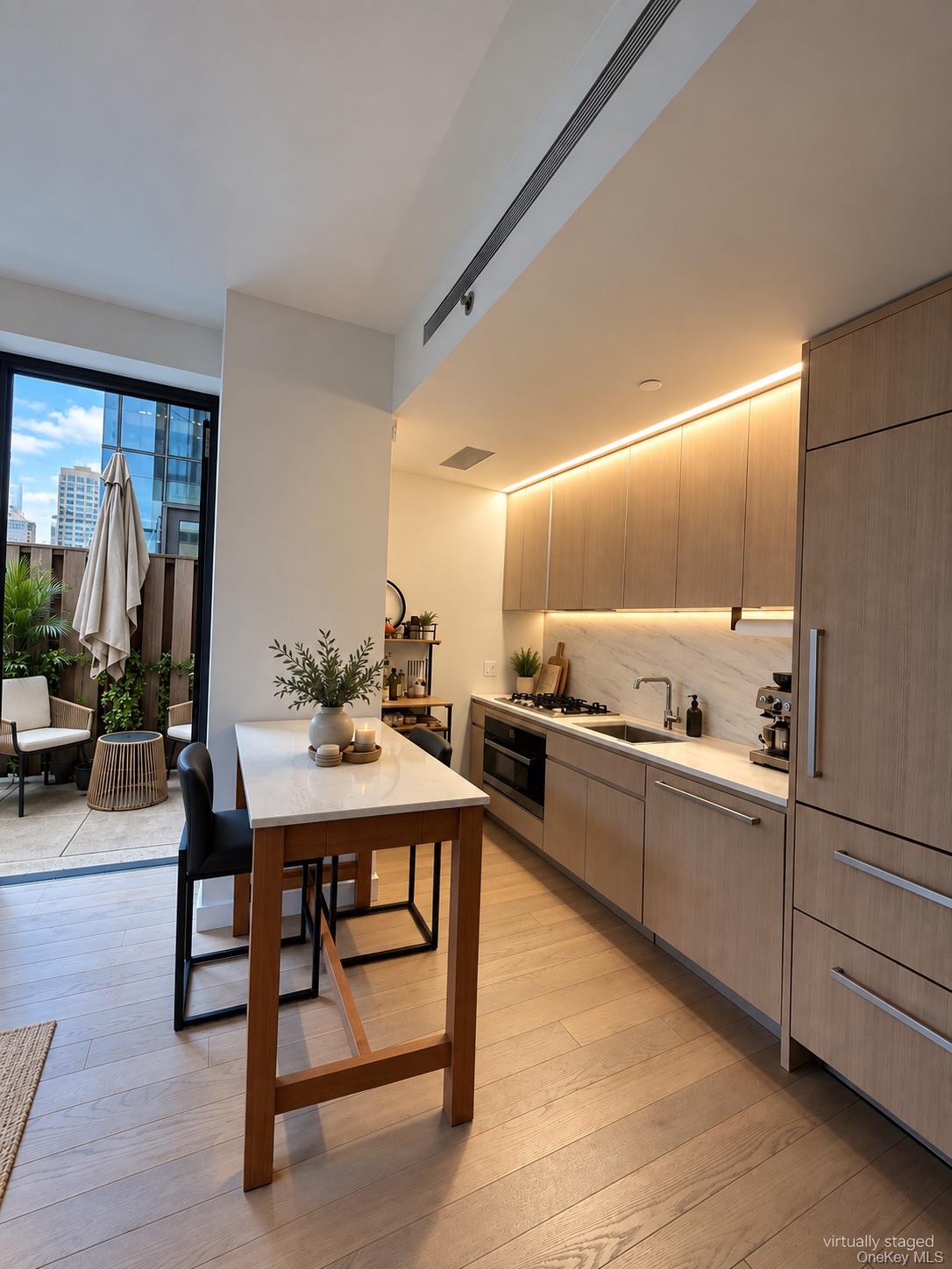 500 W 45th Street 209