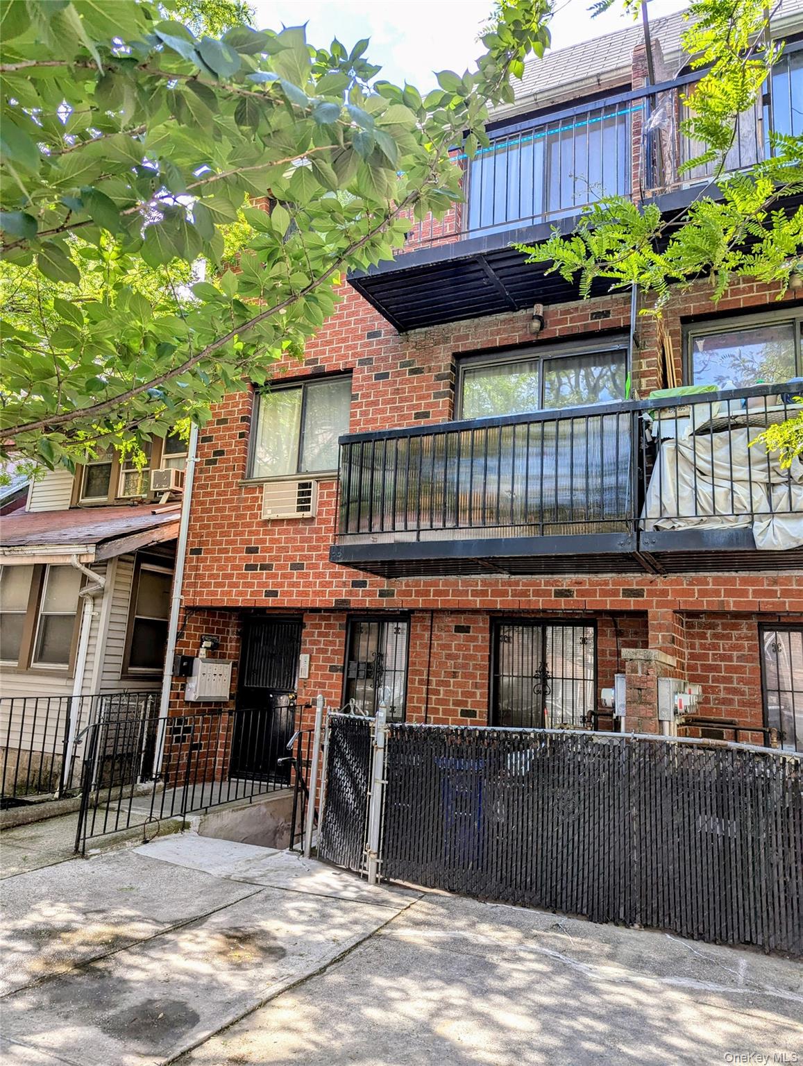 132-47 Pople Avenue
