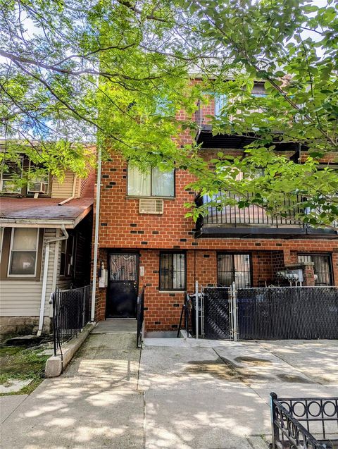 132-47 Pople Avenue Flushing NY 11355