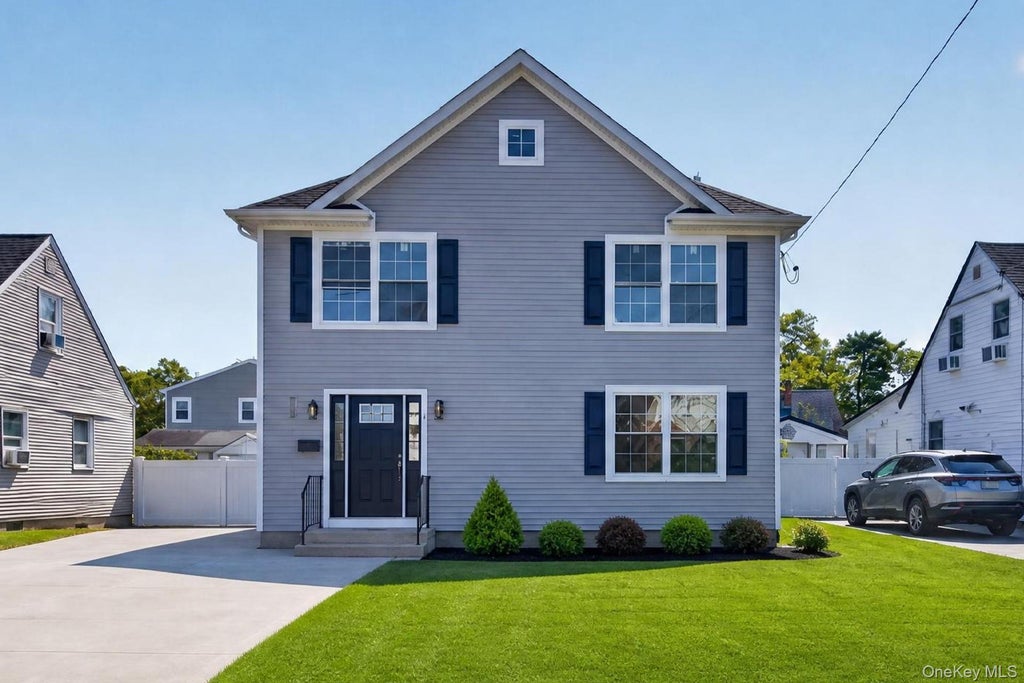Photo of 34 Wilson Road, Valley Stream, NY 11581 (MLS # 1052506)