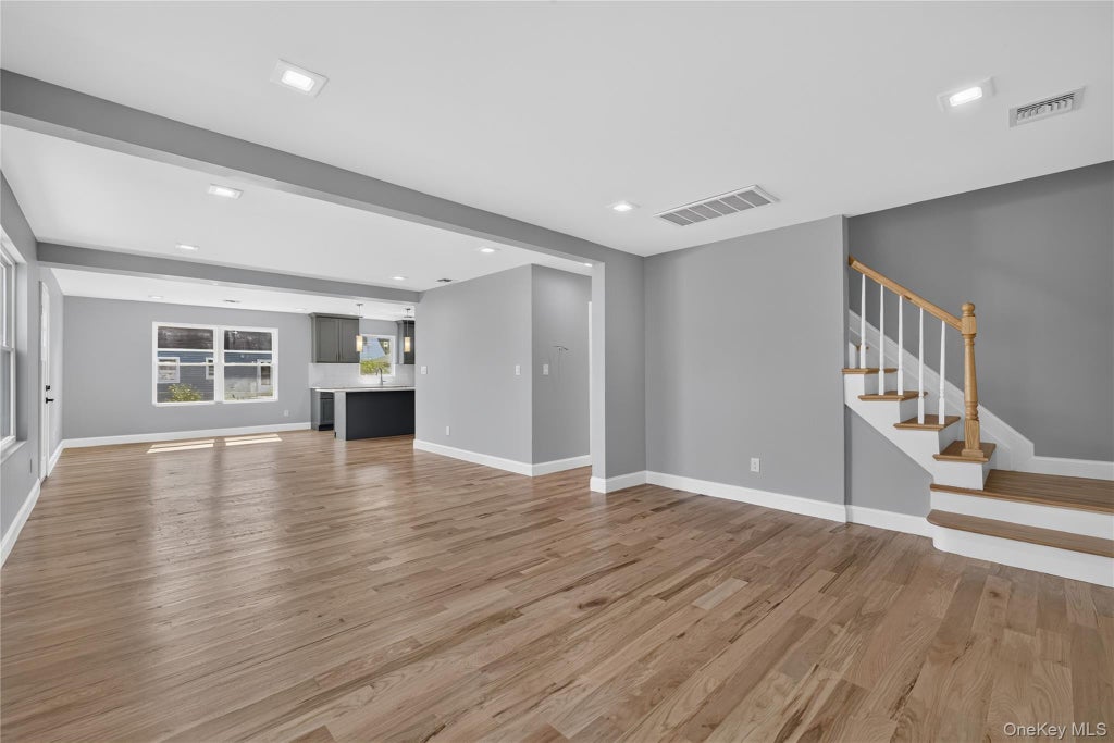 Photo of 34 Wilson Road, Valley Stream, NY 11581 (MLS # 1052506)
