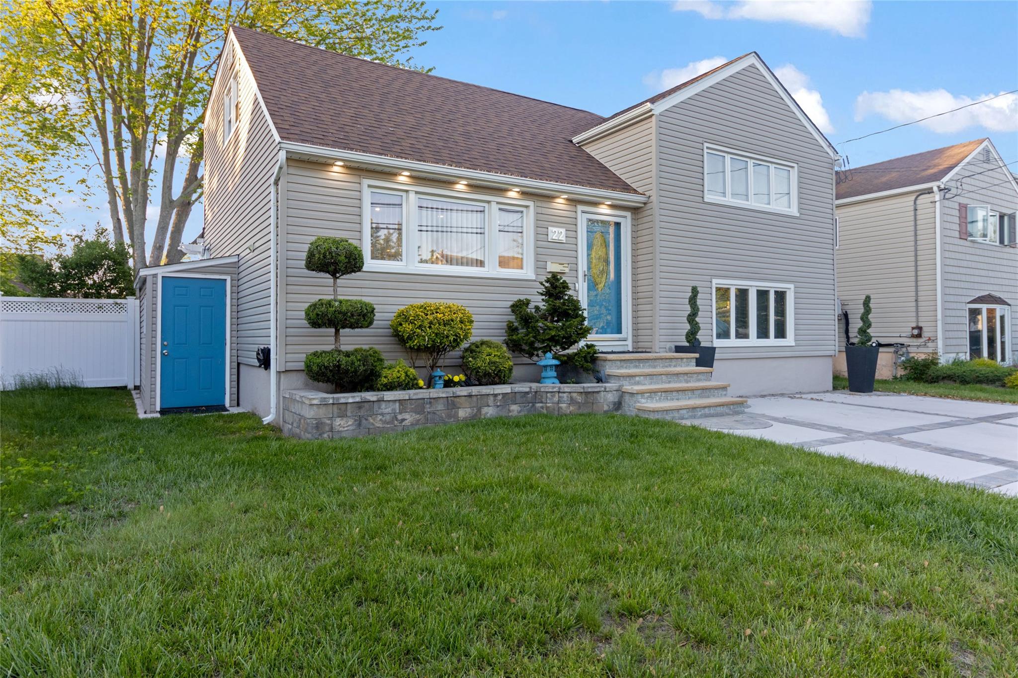 22 Martha Street, Freeport, New York image 2