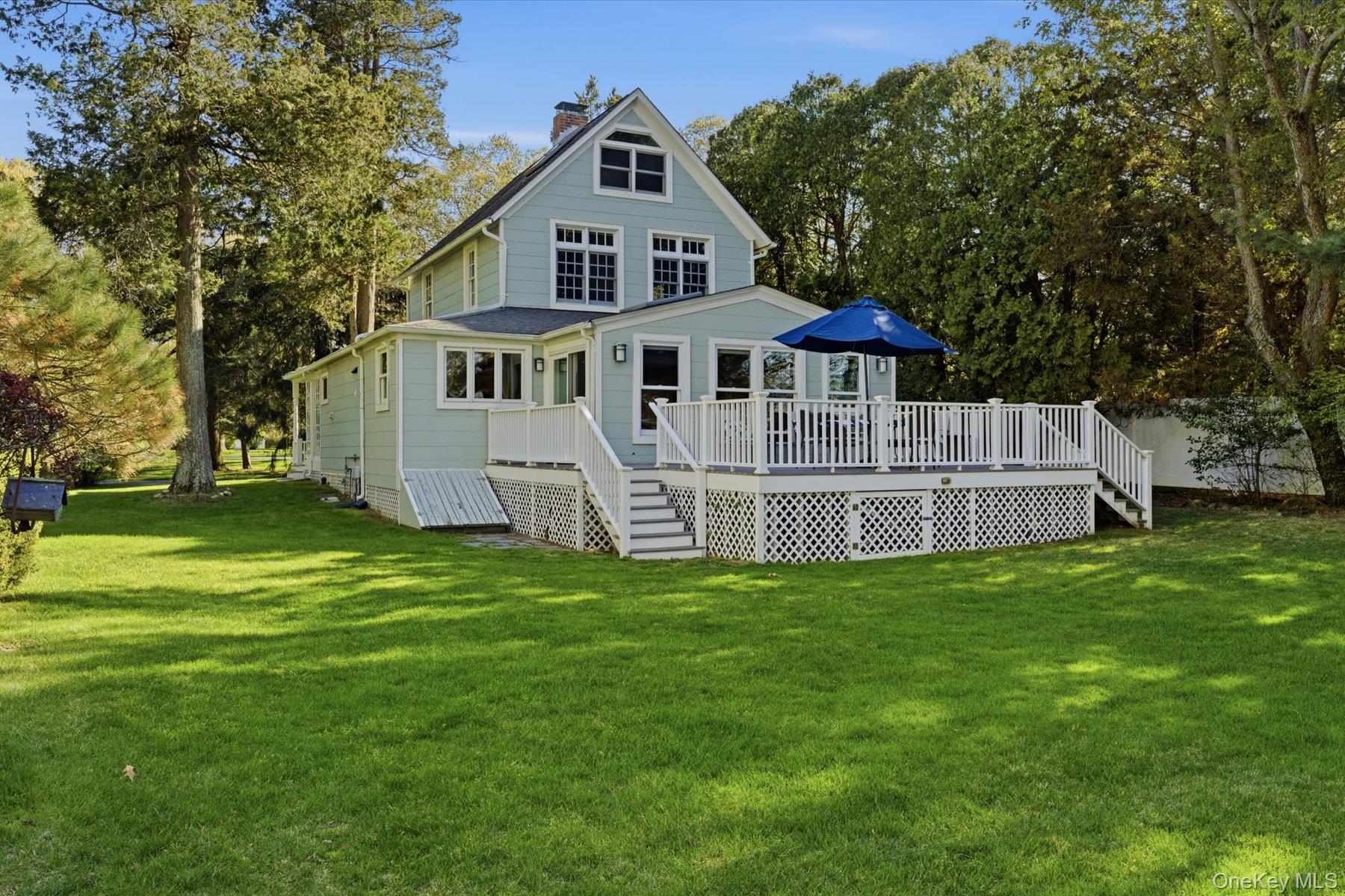 2850 & 2856 N Wading River Road