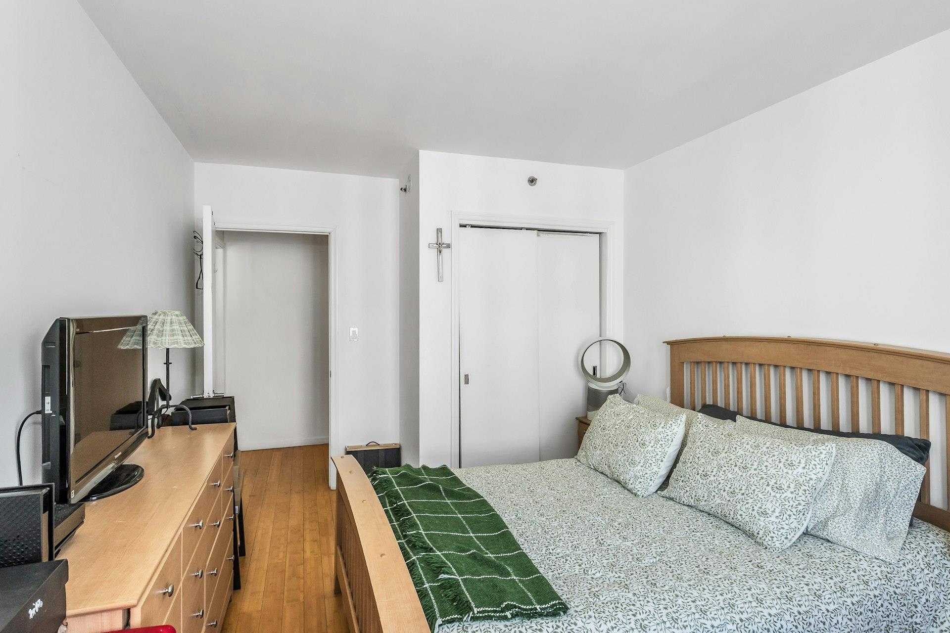 112-02 Northern Boulevard #6G, Corona, New York image 20