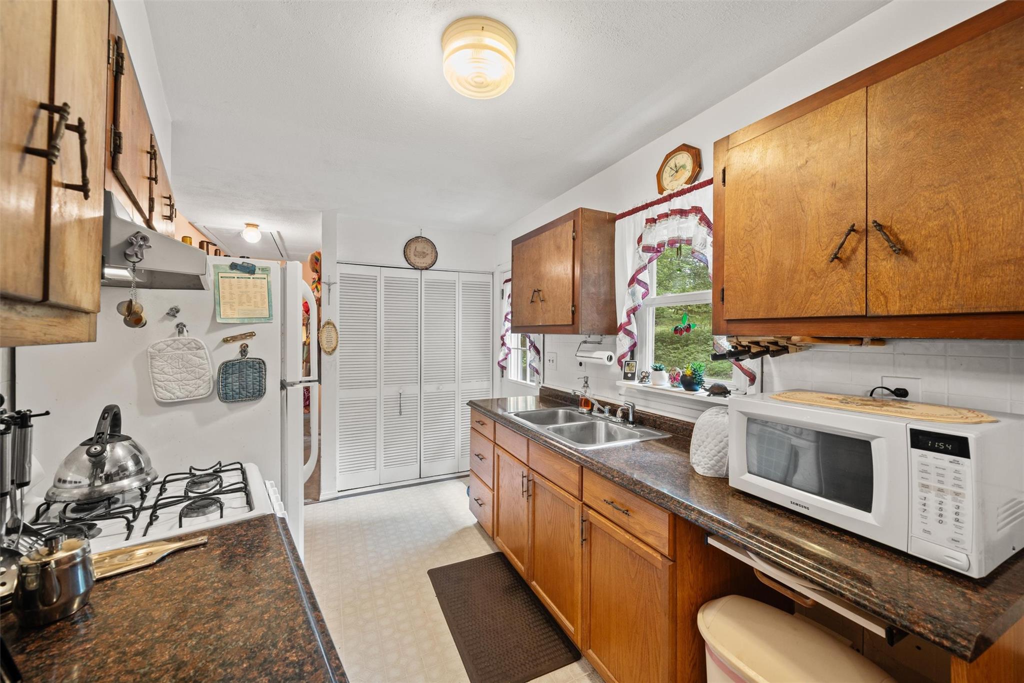 397 Mine Road, Monroe, New York image 13