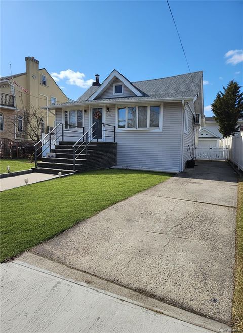 Homes For Sale - 98-08 164th Avenue<br/> Howard Beach, NY 11414