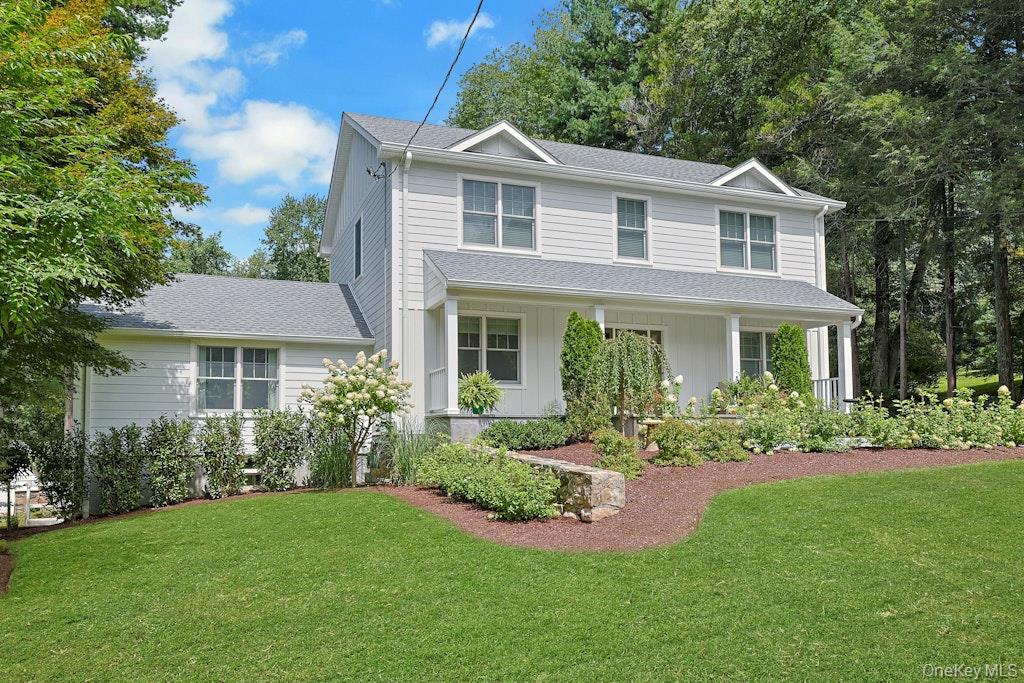 Photo of 8 Rosehill Drive, Armonk, NY 10504 (MLS # 1048226)
