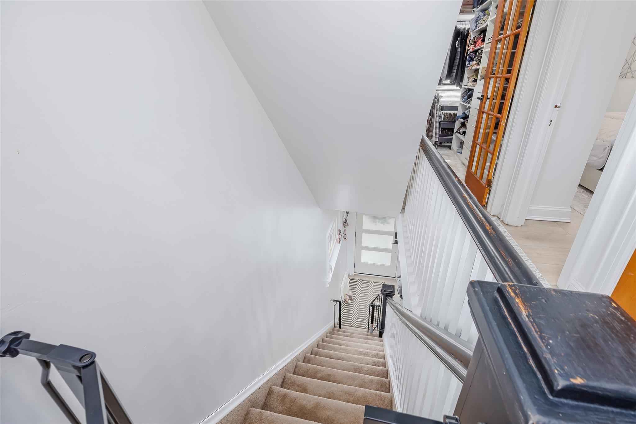 305 Bryant Avenue, Floral Park, New York image 32